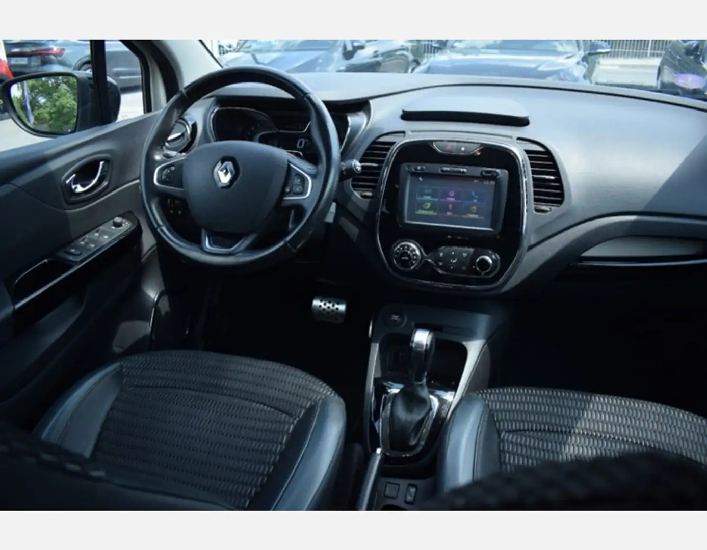 Renault Captur 1.2 TCE 120CH INTENS EDC Beige - 2