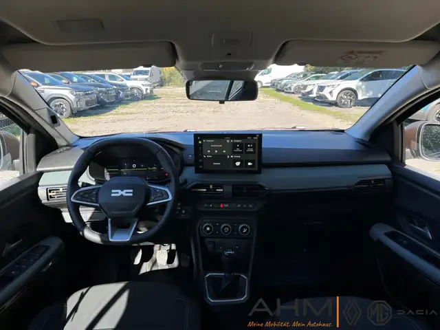 Dacia Sandero view 13