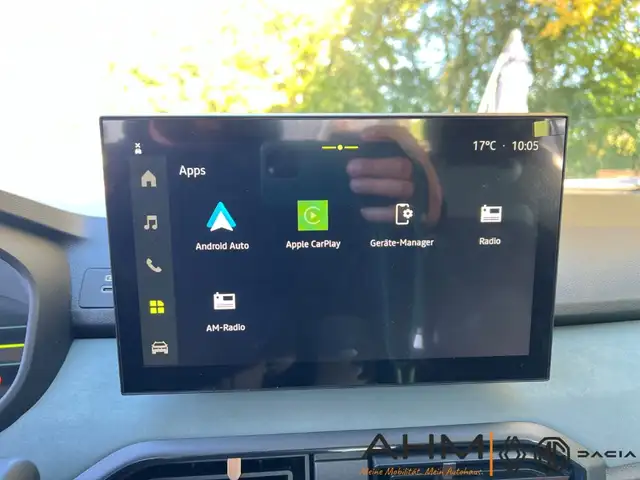 Dacia Sandero view 25