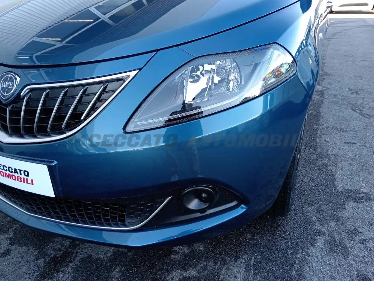 Lancia Ypsilon 2024 — фото 7