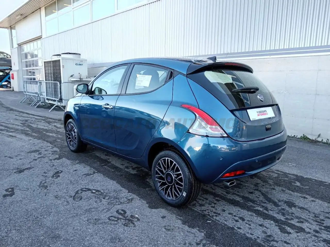 Lancia Ypsilon 2024 — фото 6