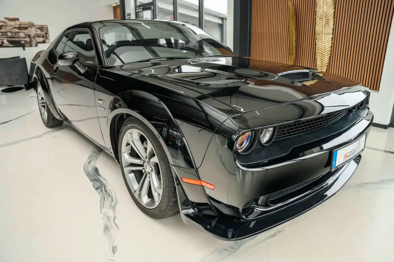 Dodge Challenger 2021