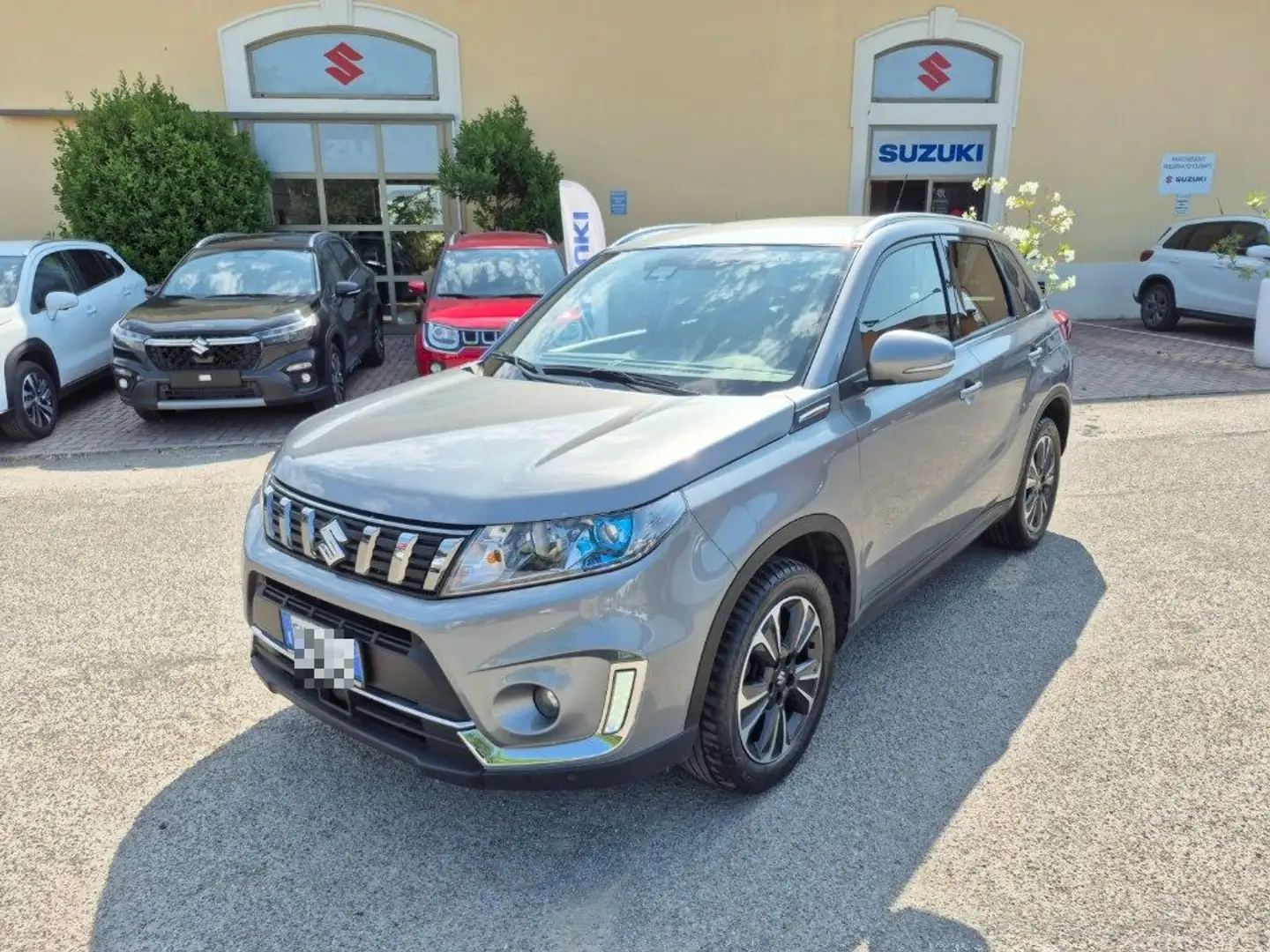 Suzuki Vitara 1.4 Boosterjet 4WD AllGrip Top Gris - 1