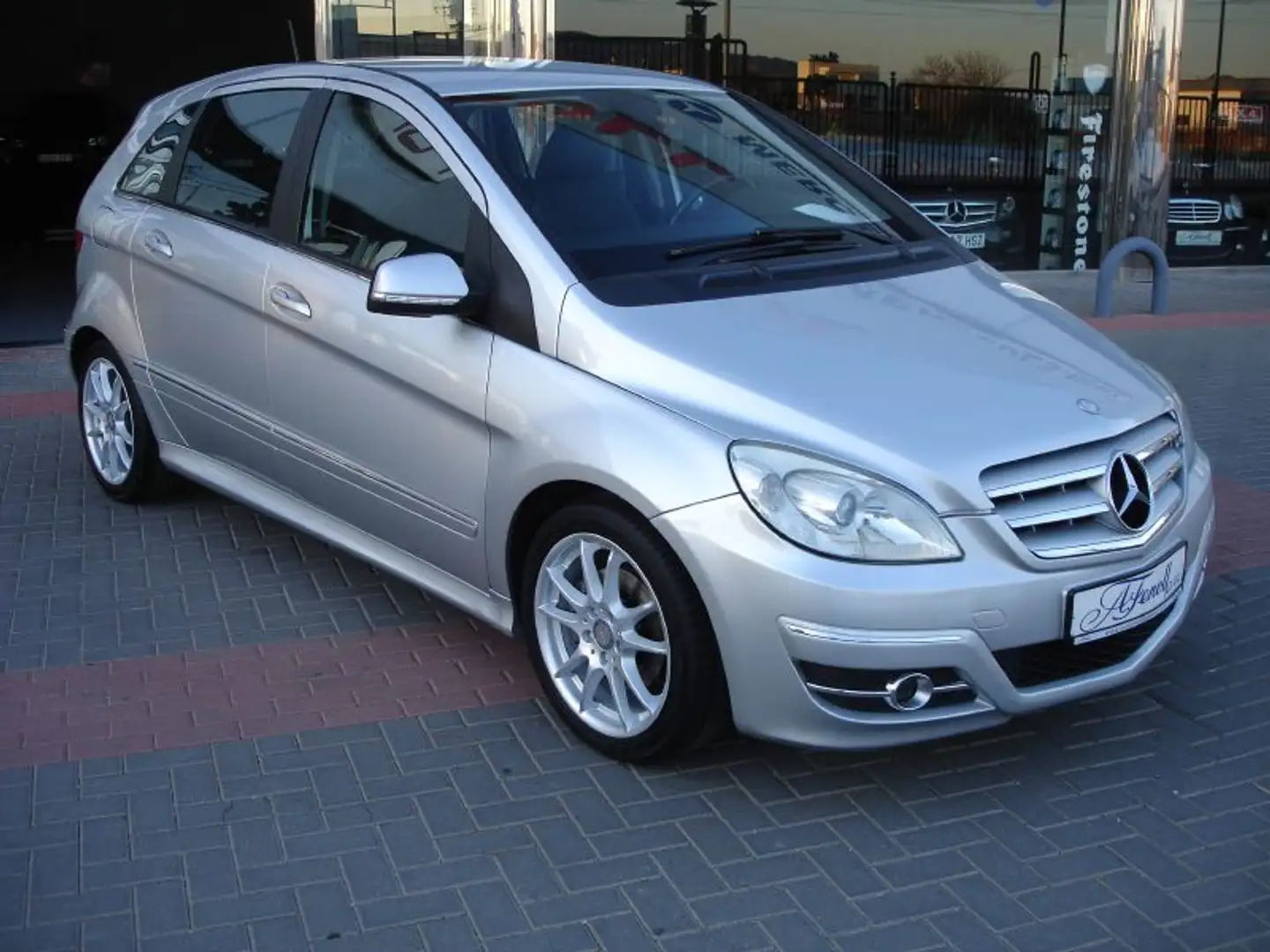 Mercedes-Benz B 200 200CDI Grijs - 1