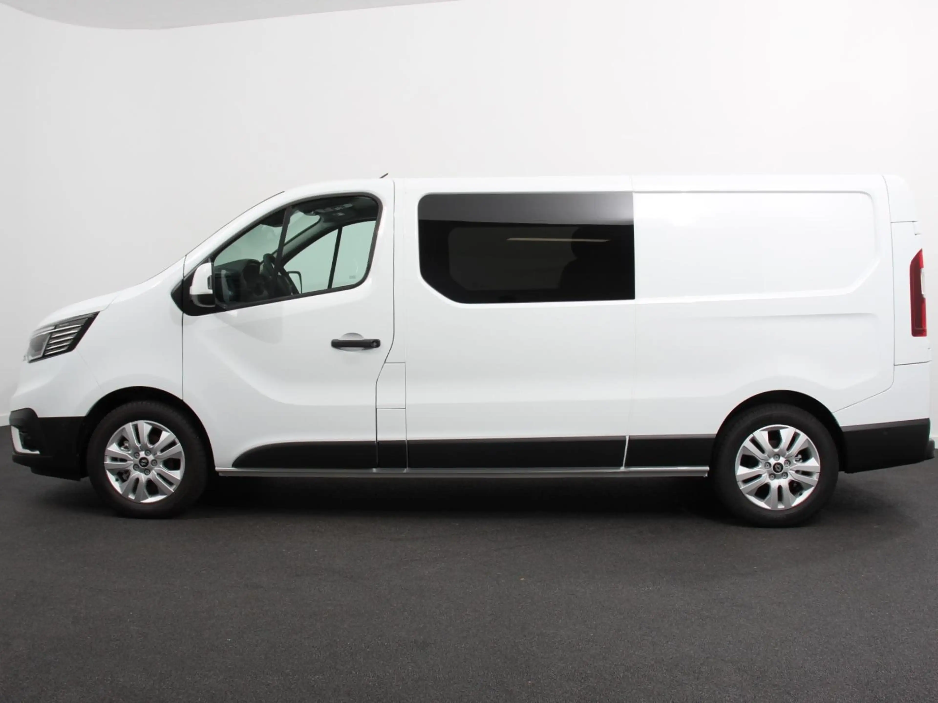 Renault Trafic 2.0 Blue dCi 150 EDC T30 L2H1 Advance Dubbele cabi — photo 7