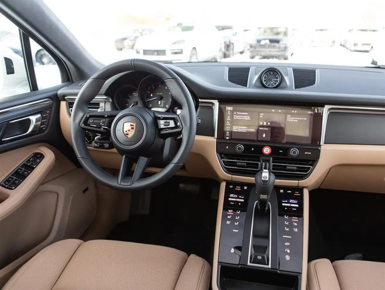 Porsche Macan снимка Porsche Macan
