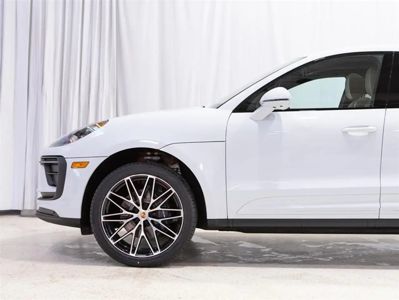 Porsche Macan снимка Porsche Macan