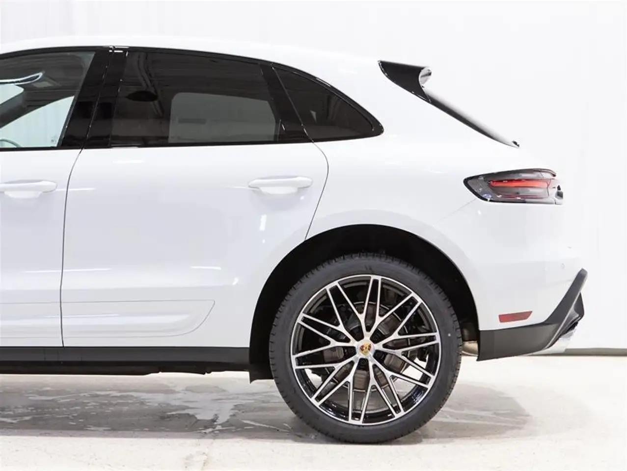 Porsche Macan снимка Porsche Macan