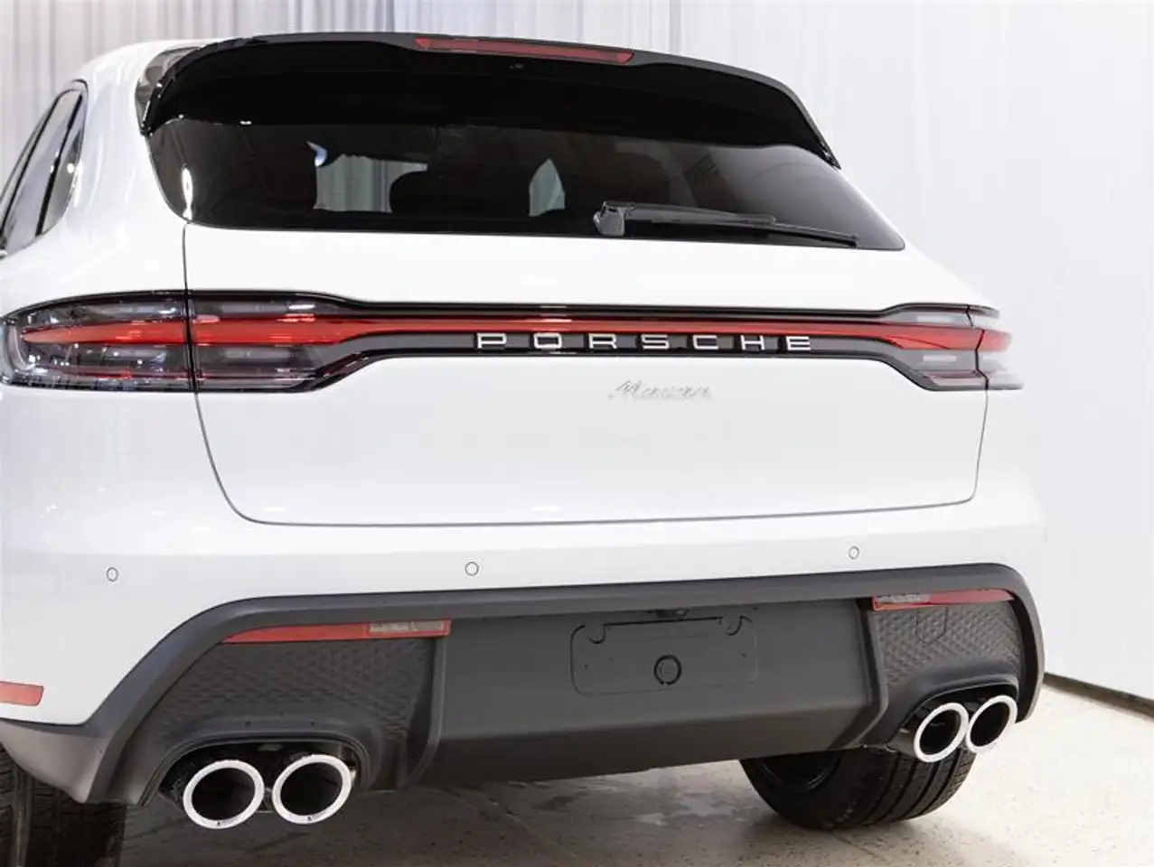Porsche Macan снимка Porsche Macan