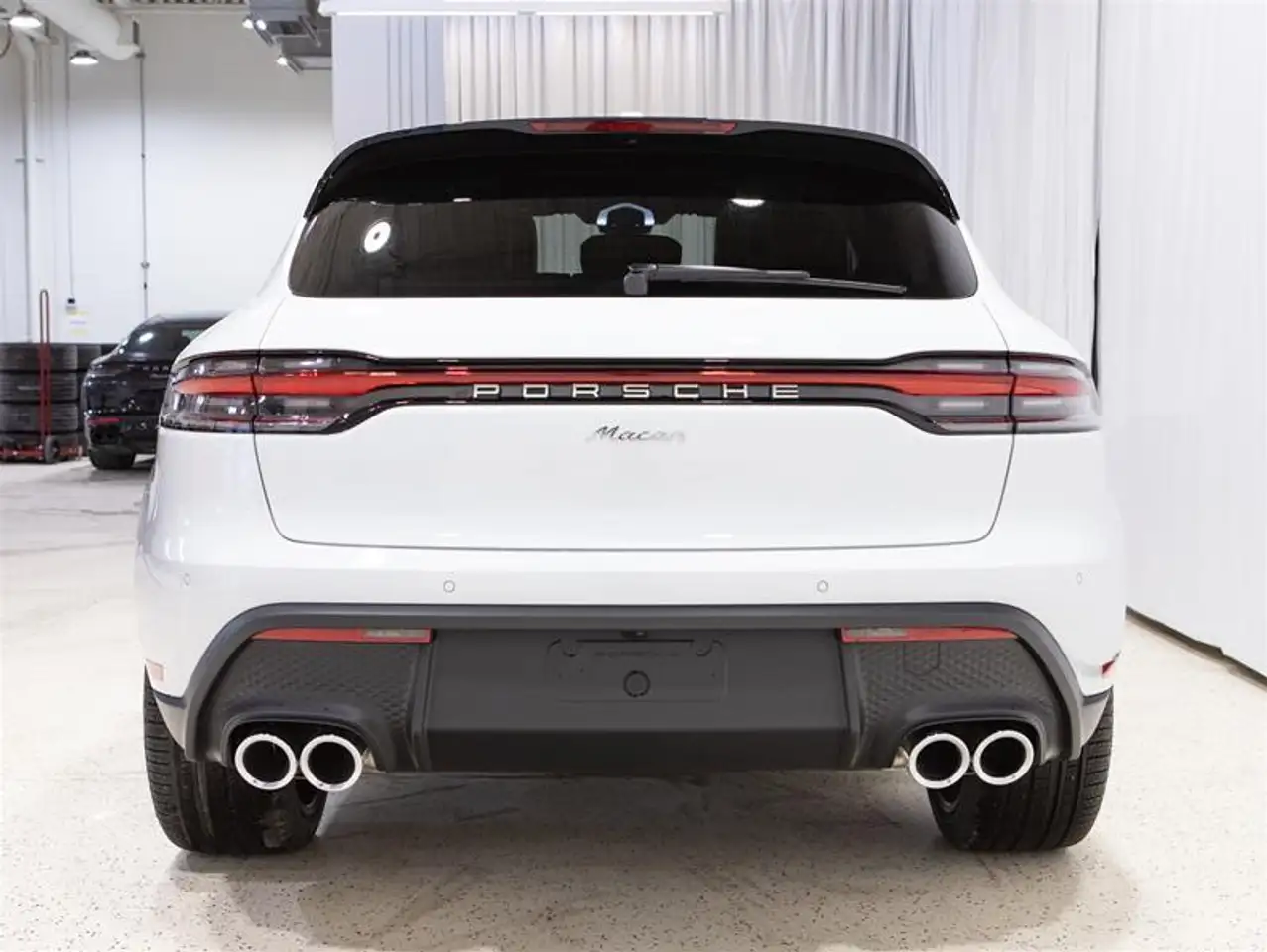 Porsche Macan снимка Porsche Macan