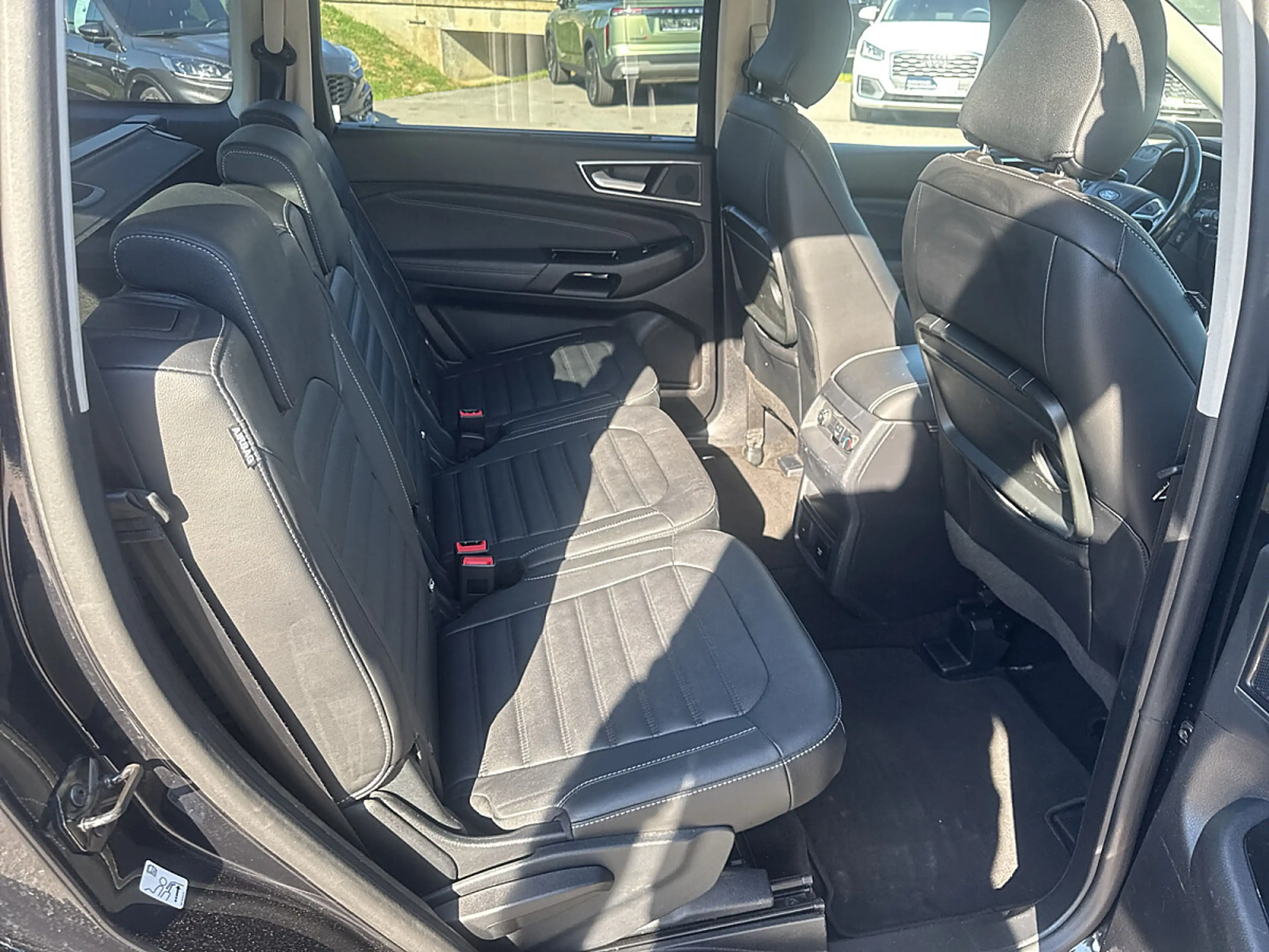 Ford Galaxy 2,0 EcoBlue SCR AWD Vignale Aut. — photo 12