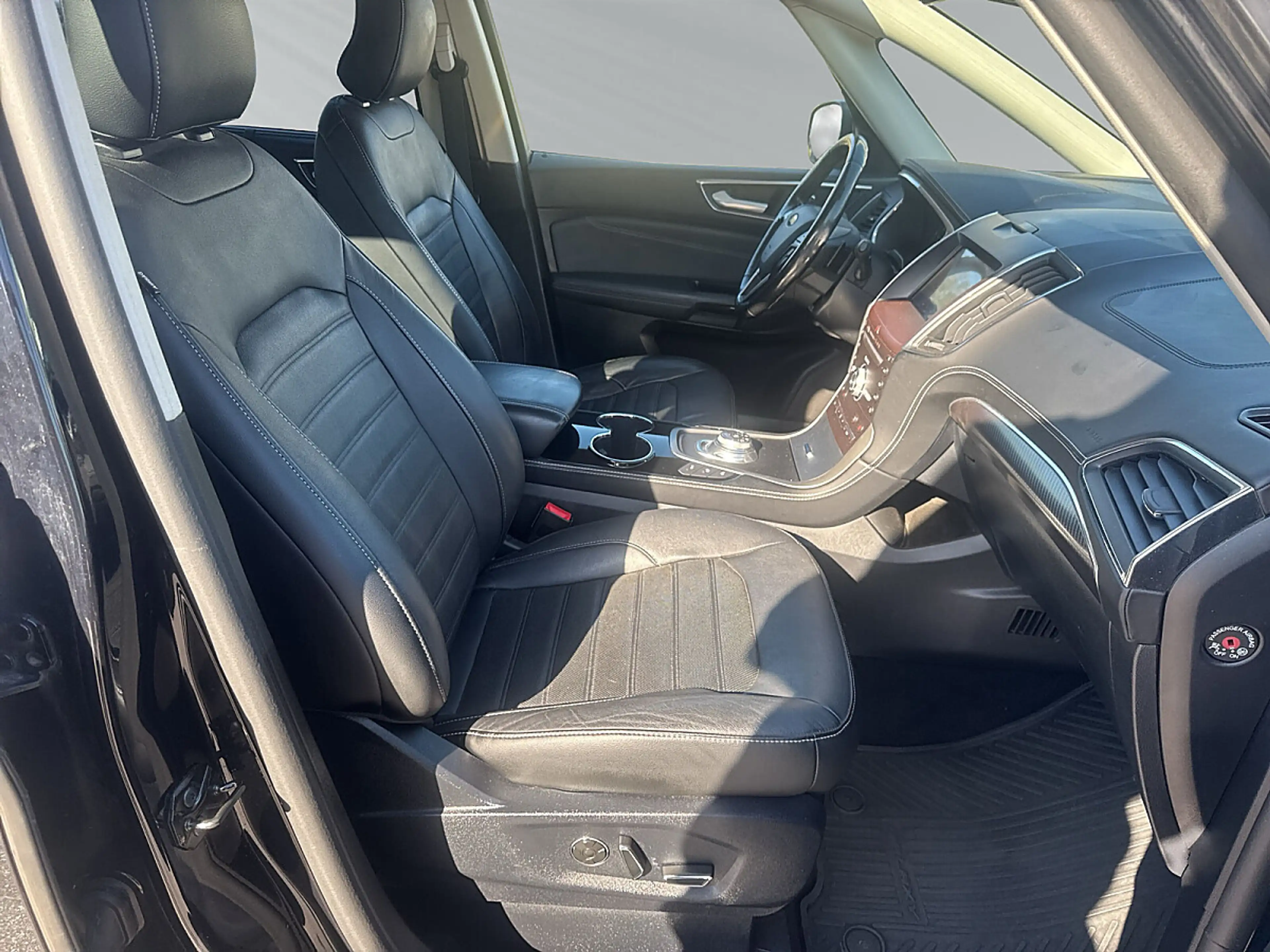 Ford Galaxy 2,0 EcoBlue SCR AWD Vignale Aut. — photo 10