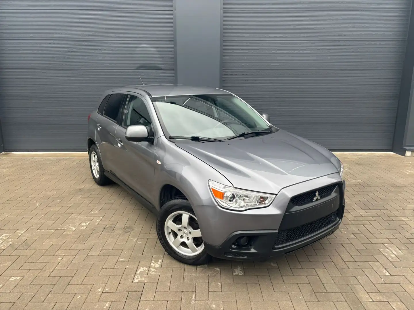 Mitsubishi ASX 👉Gekeurd ✅️ LPG ⛽️ Mitsubishi ASX 2012 ✅️1.6 LPG Gris - 1