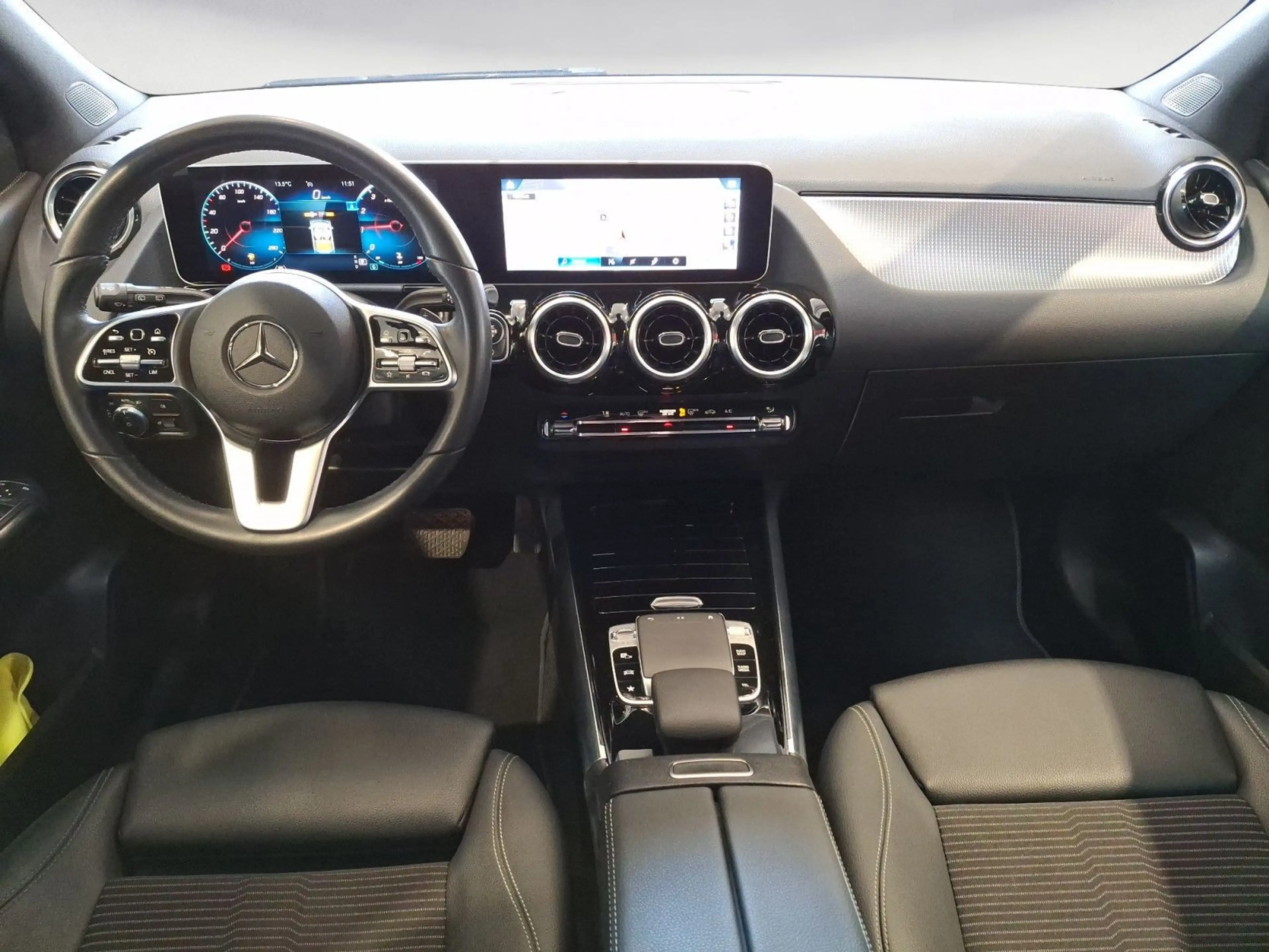 Mercedes-Benz B 200 7G NAVI*SHZ*LED*PDC*TEMPOMAT*KEYLESS-GO — photo 10