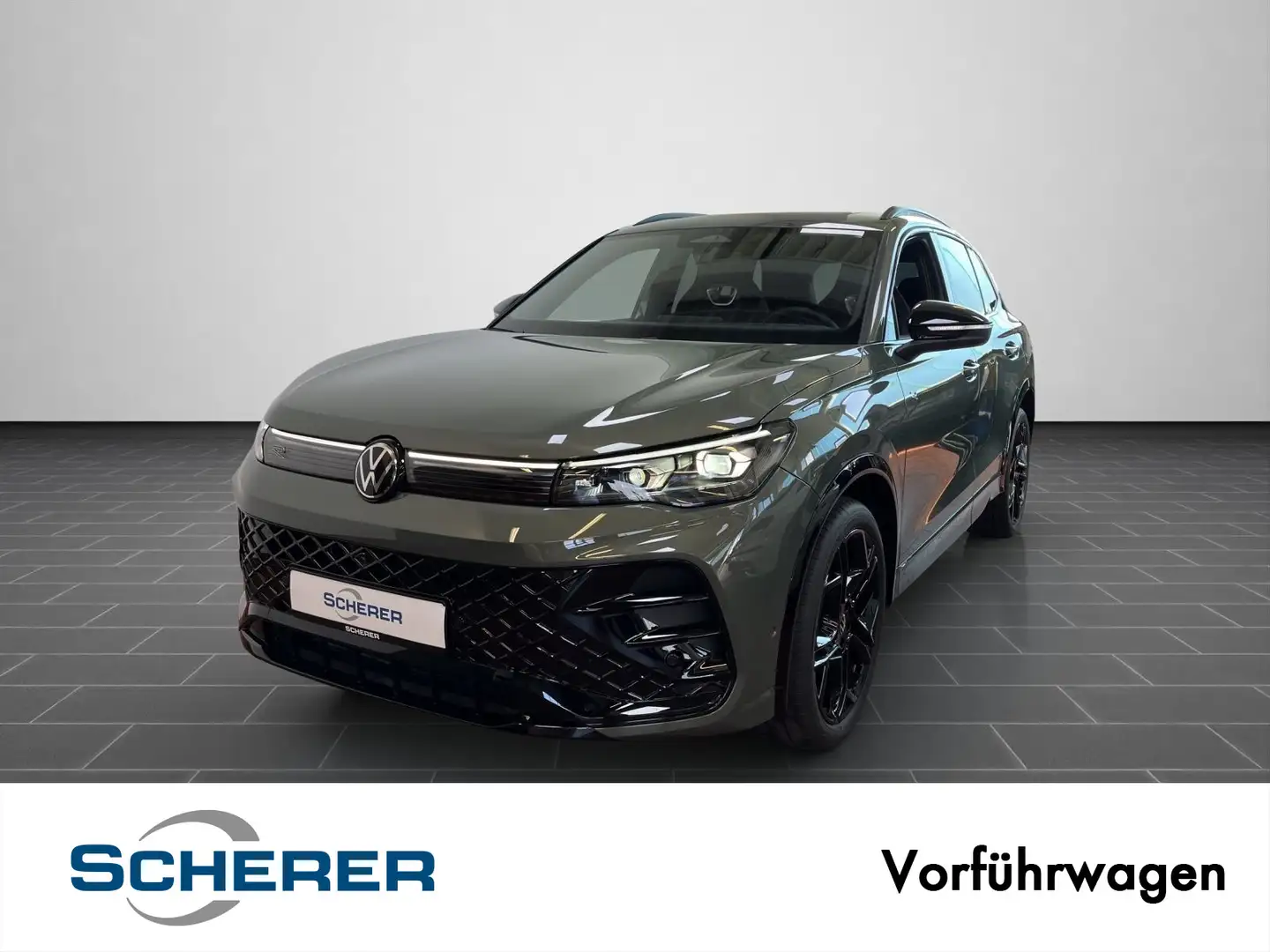 Volkswagen Tiguan R-Line 2,0 l TDI SCR 110 kW (150 PS) 7-Ga Grün - 1