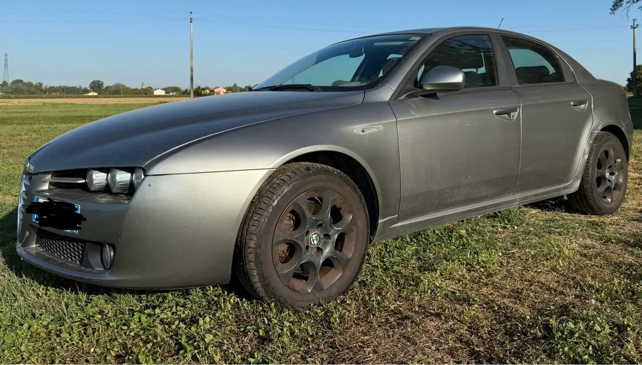 Alfa Romeo 159