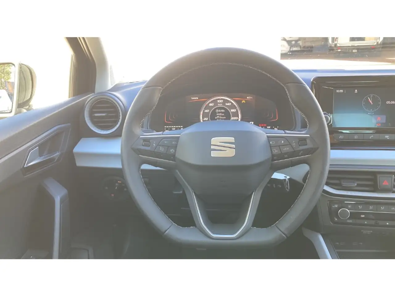 SEAT Arona 1.0 TGI Style PDC+SHZ+FULL-LINK+TEMPOMAT, миниатюра 15