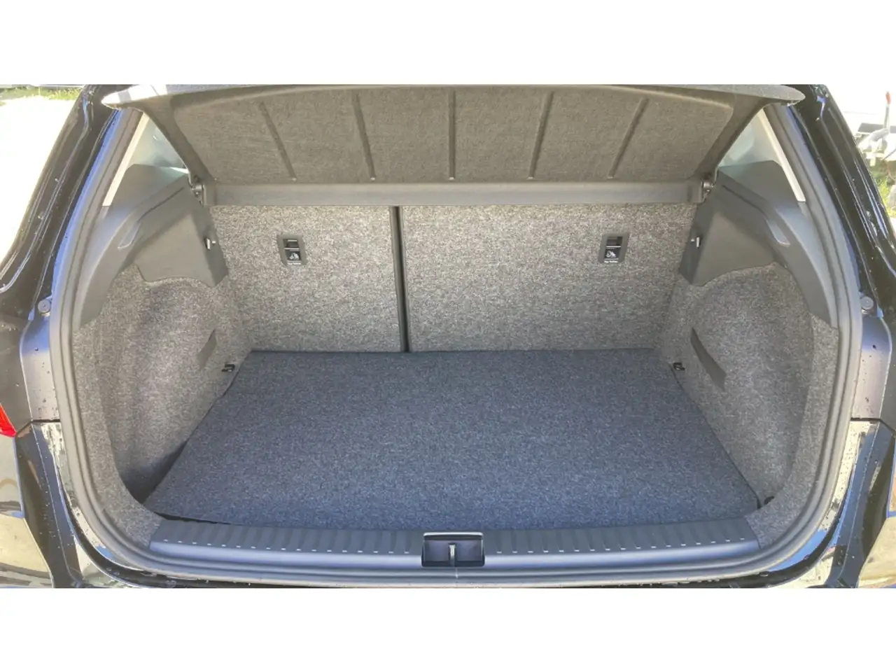 SEAT Arona 1.0 TGI Style PDC+SHZ+FULL-LINK+TEMPOMAT, миниатюра 12