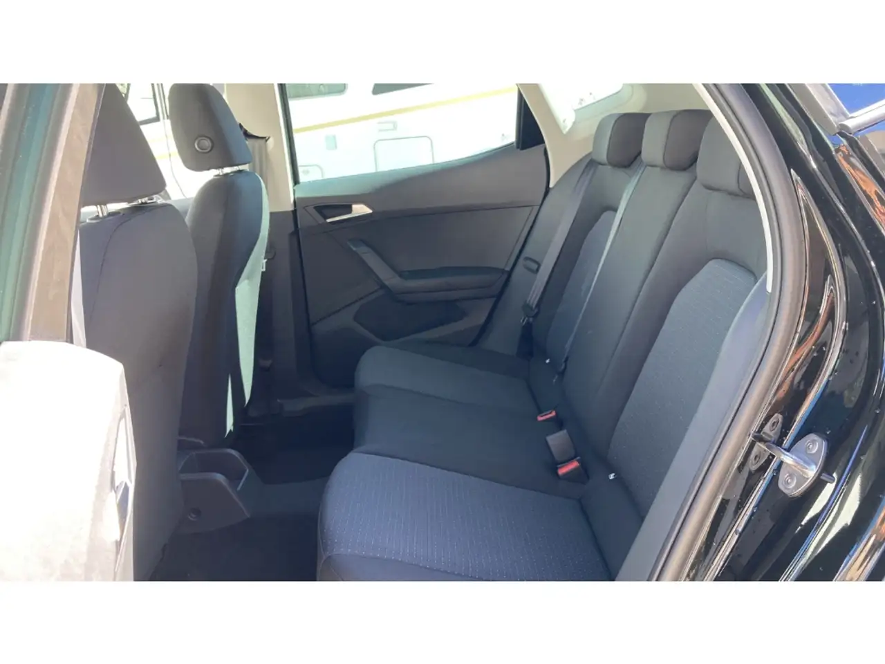 SEAT Arona 1.0 TGI Style PDC+SHZ+FULL-LINK+TEMPOMAT, миниатюра 11