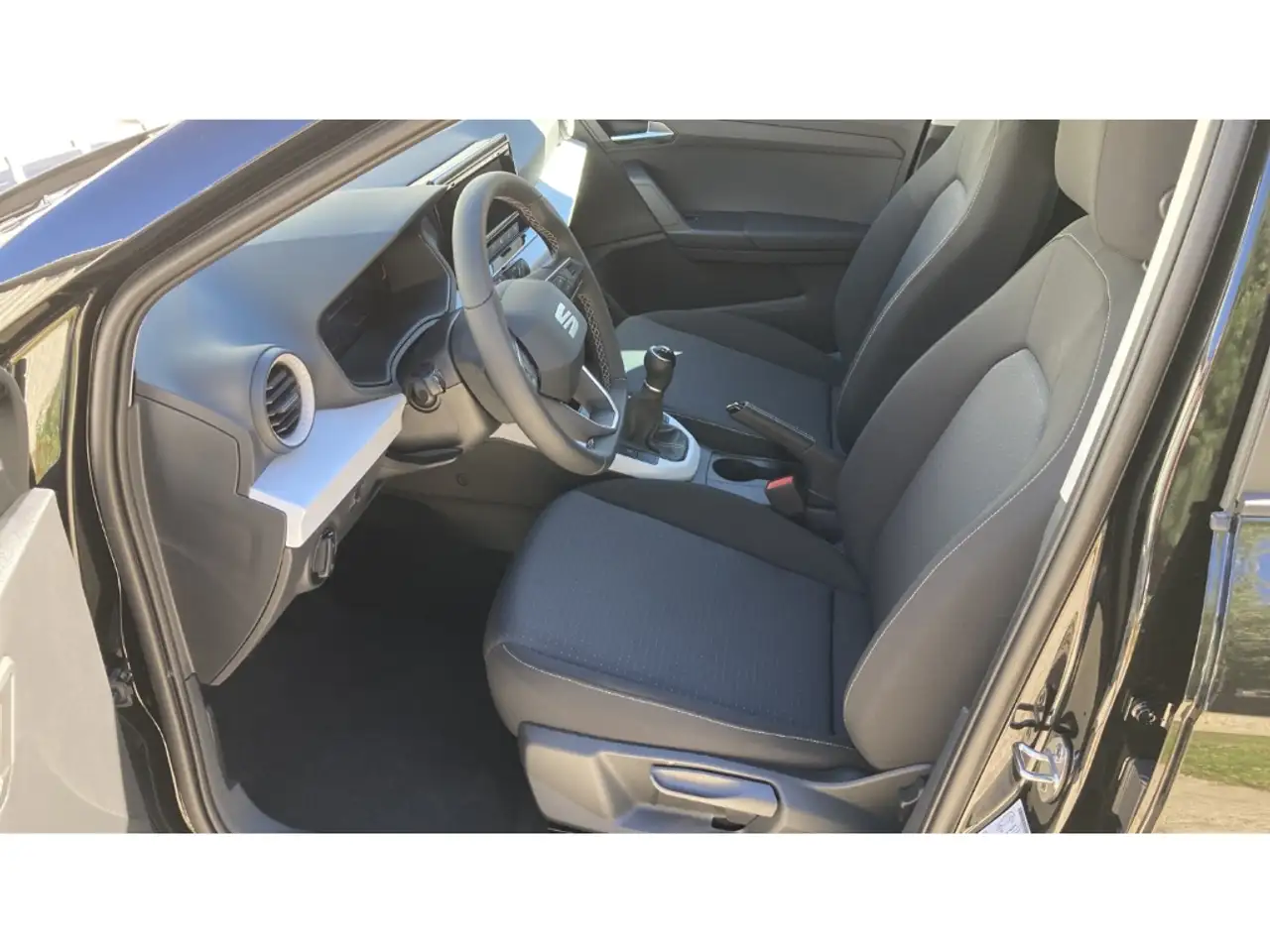 SEAT Arona 1.0 TGI Style PDC+SHZ+FULL-LINK+TEMPOMAT, миниатюра 9