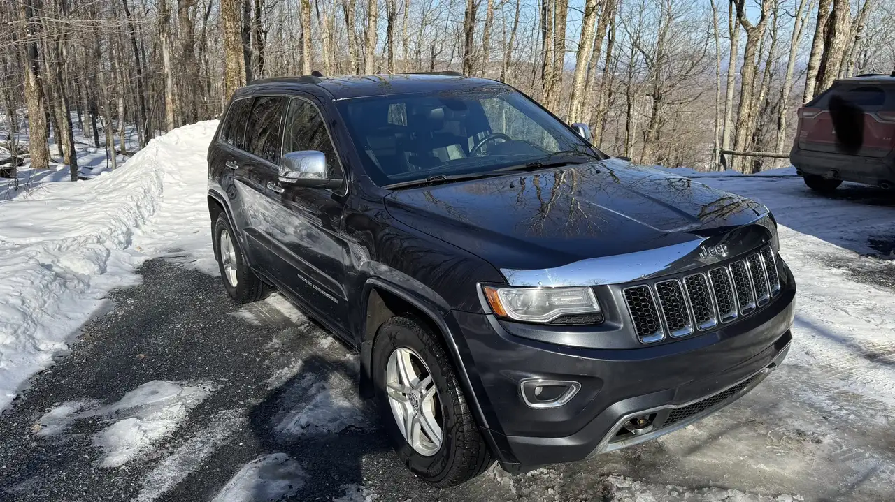 Jeep Grand Cherokee снимка Jeep Grand Cherokee