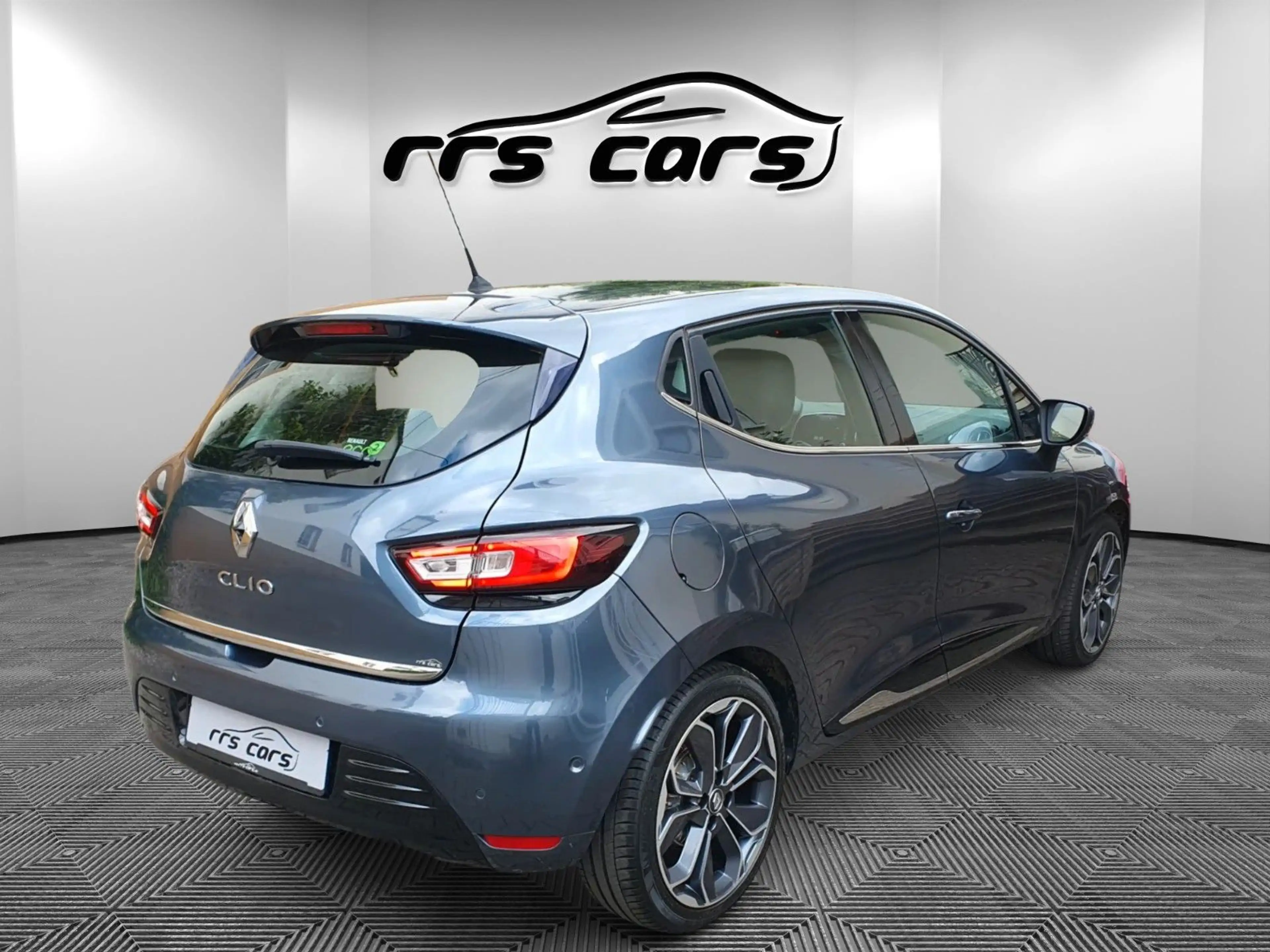 Renault Clio IV Intens **Kamera*Bose*LED*Sitzhzg** — photo 3