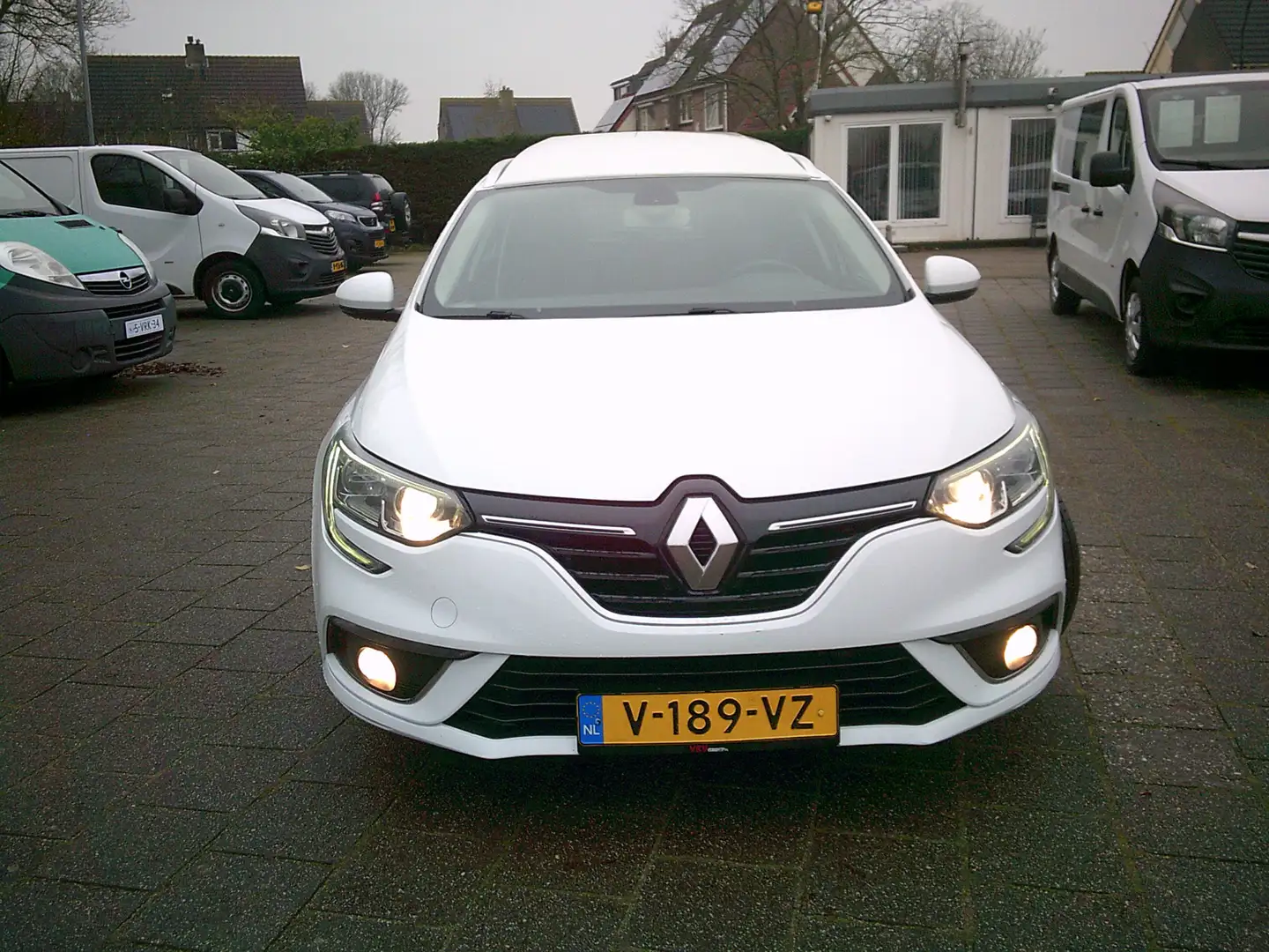 Renault Megane VAN 1.5CDI VAN VOORZIEN VAN AIRCO+CRUISE+NAVIGATIE White - 2