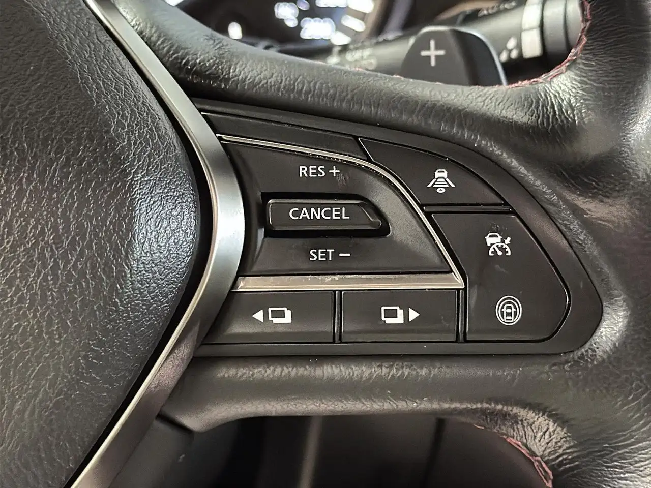 Infiniti Q50 снимка Infiniti Q50