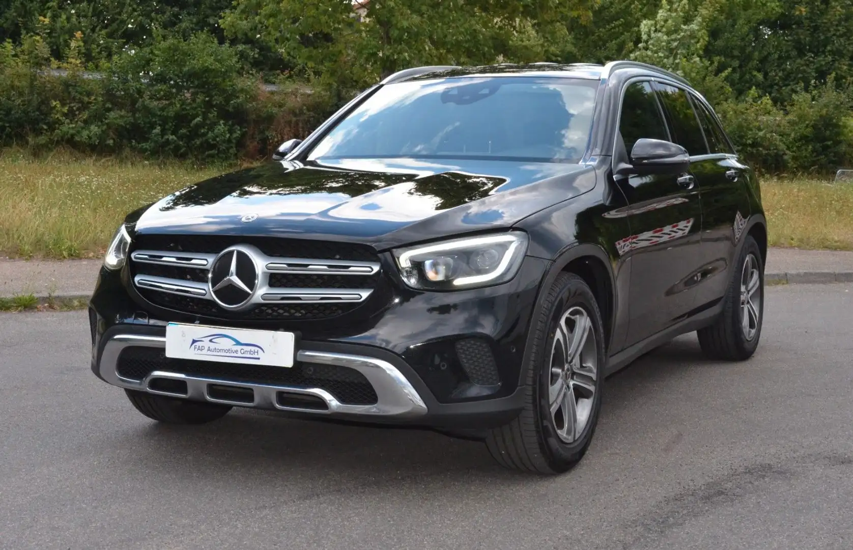 Mercedes-Benz GLC 220 d 4Matic TOP AUSTTATTUNG Noir - 1