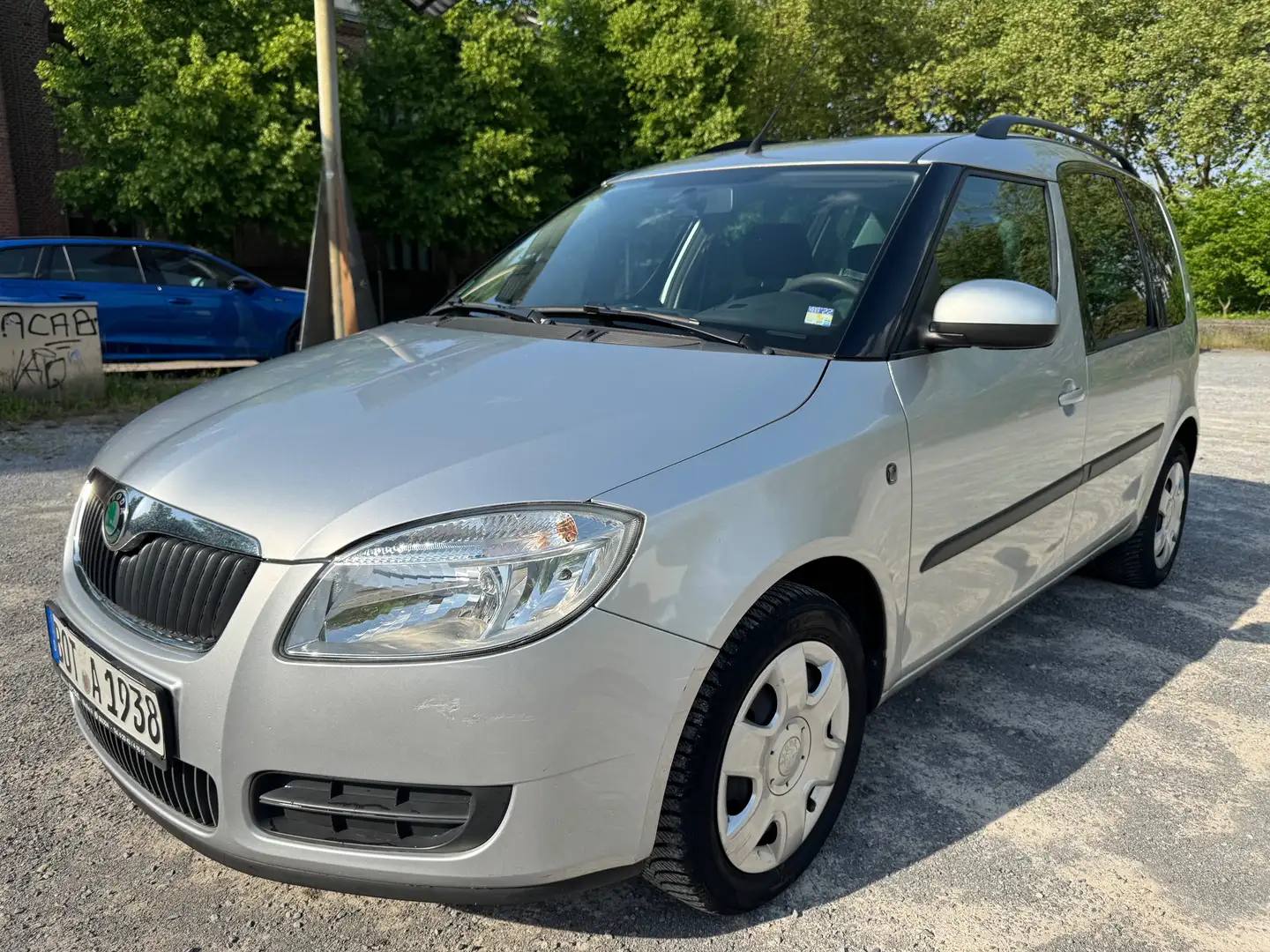 Skoda Roomster Roomster 1.4 16V Style PLUS EDITION Silber - 1