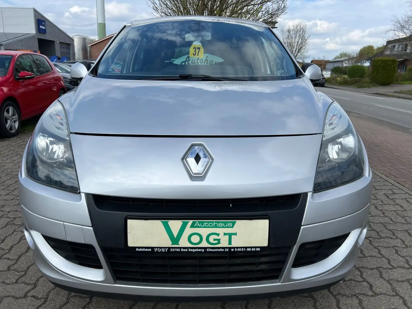Renault Scenic III Dynamique 2.0 TEMP/PDC/KLIMA Grau - 2