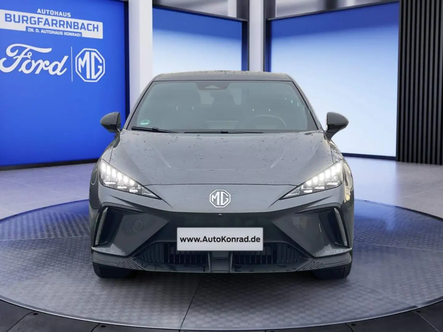 MG MG4 Luxury *360° Kamera*Wärmepumpe*Klimaauto.* Grau - 2