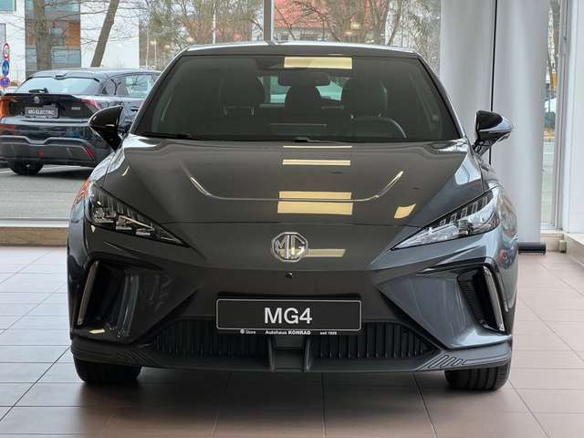 MG MG4 Luxury *360° Kamera*Wärmepumpe*Klimaauto.*