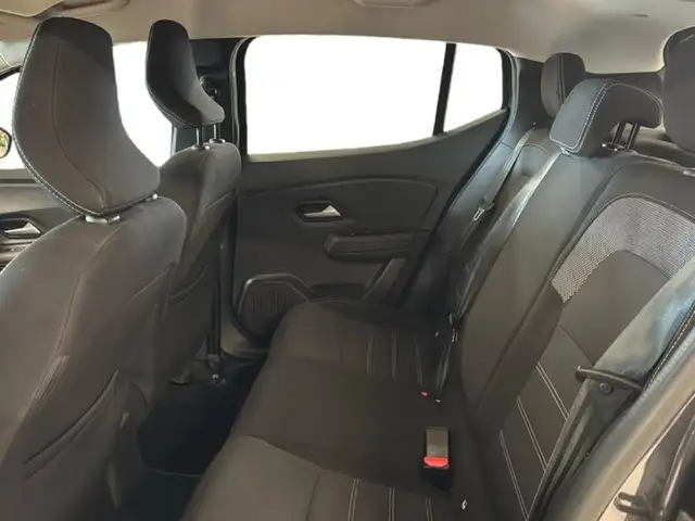 Dacia Sandero view 14