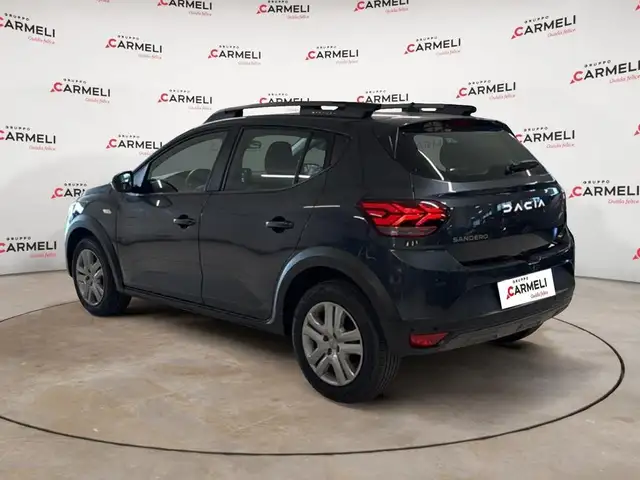Dacia Sandero view 3