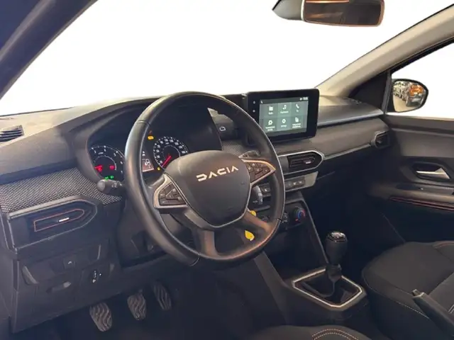 Dacia Sandero view 7