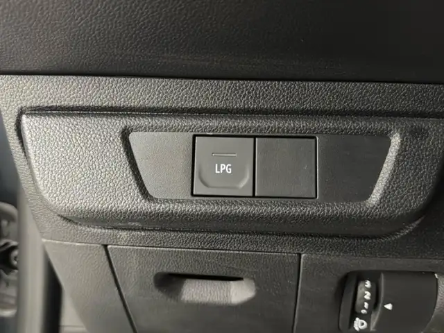 Dacia Sandero view 13