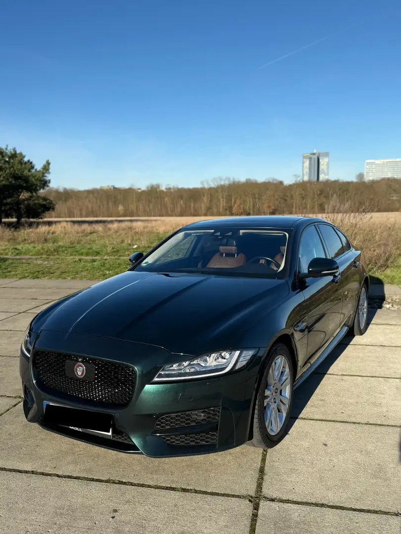 Jaguar XF 30d Aut. R-Sport - 1
