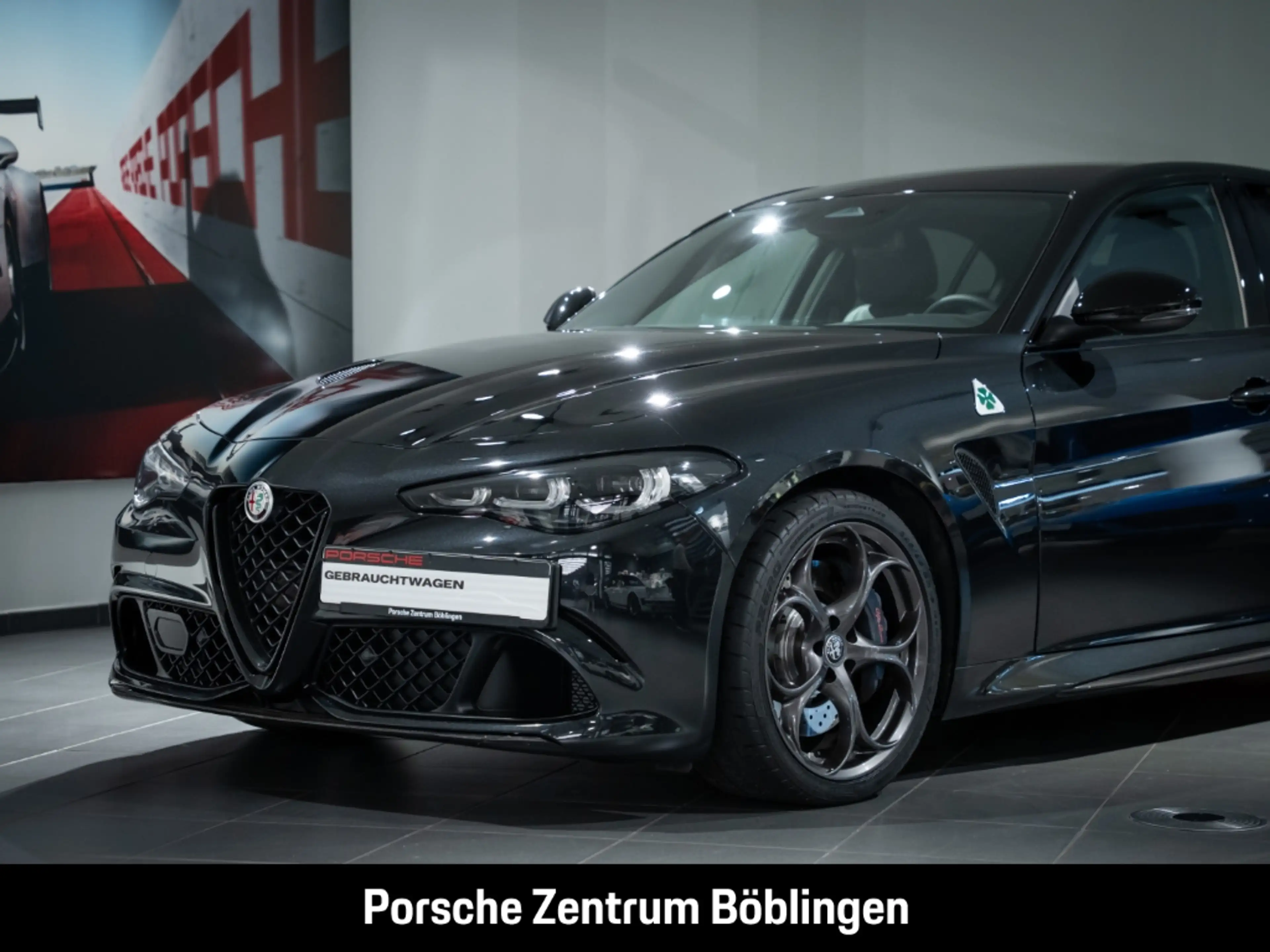 Alfa Romeo Giulia Quadrifoglio — photo 9