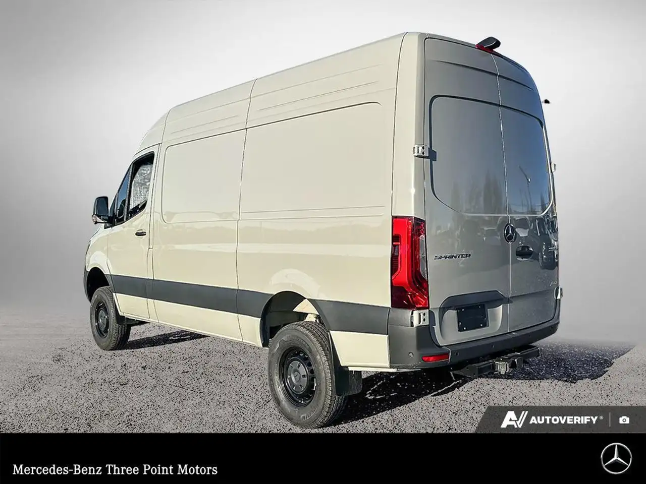 Mercedes-Benz Sprinter снимка Mercedes-Benz Sprinter