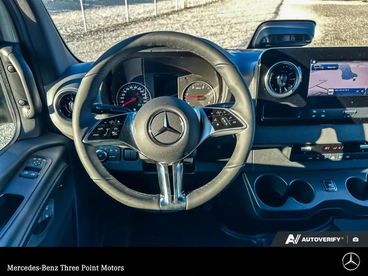 Mercedes-Benz Sprinter снимка Mercedes-Benz Sprinter