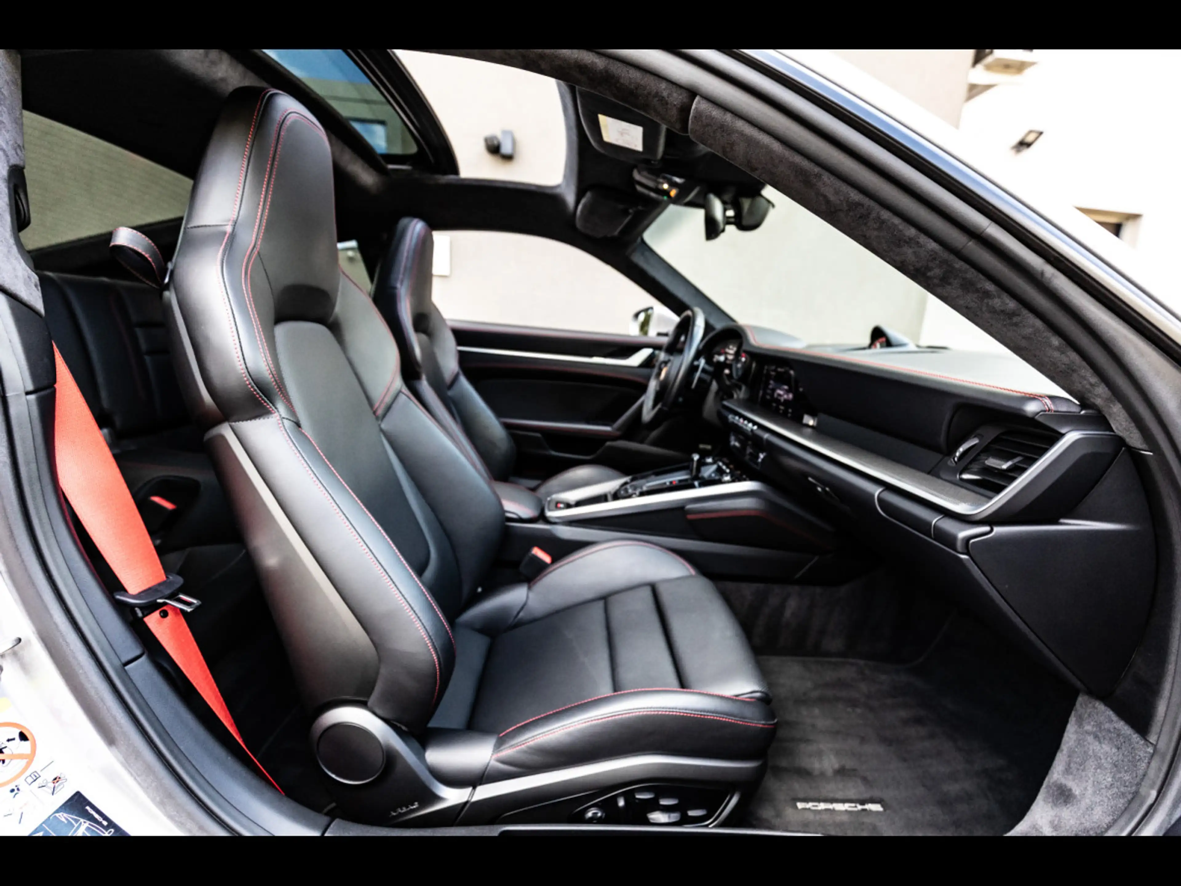 Porsche 911 992.1 CARRERA 4S COUPE PDK°CHRONO°LIFT°ABGAS°18W — photo 13