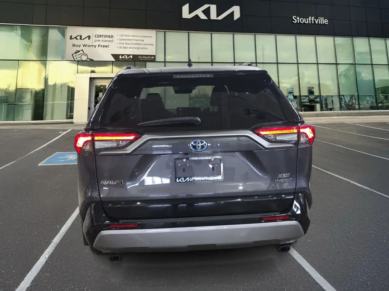 Toyota RAV 4 снимка Toyota RAV 4