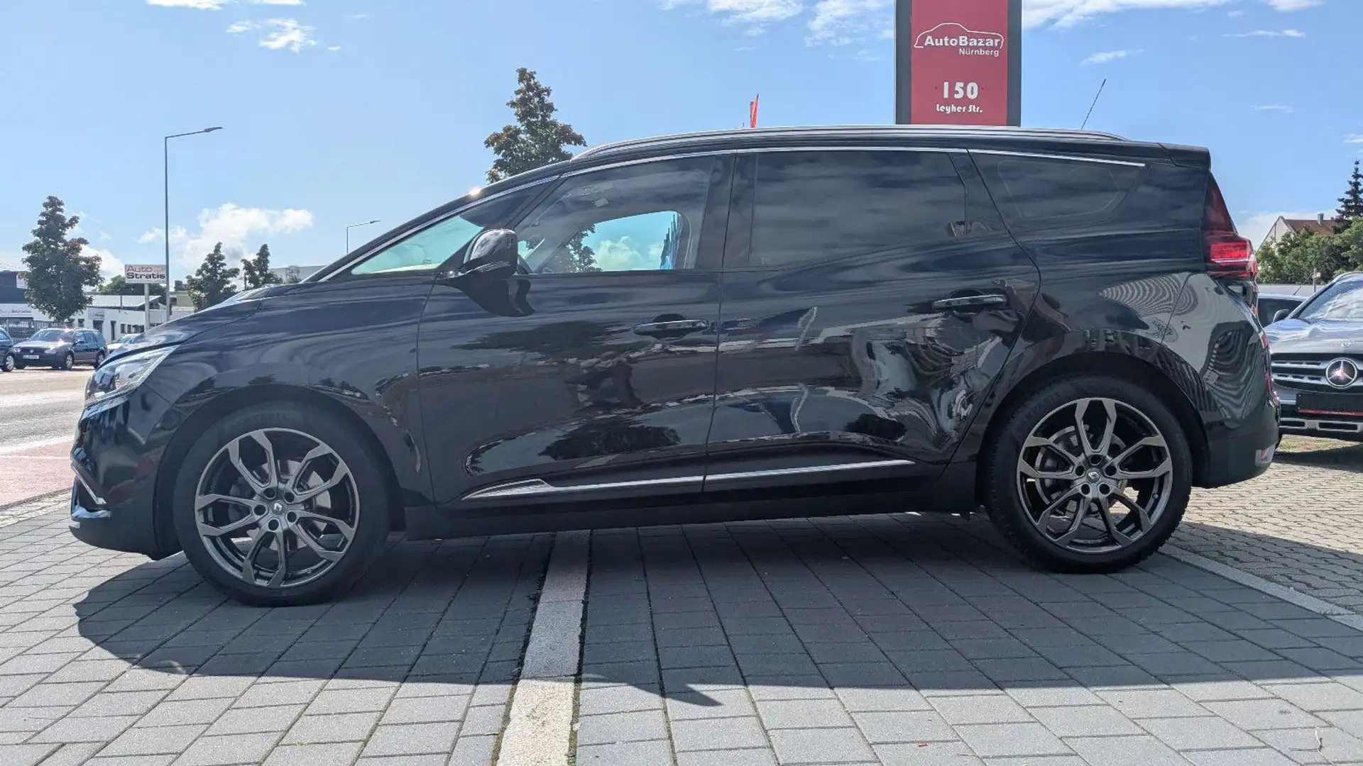 Renault Scenic Intens / Navi / T.Leder / 131 PS Schwarz - 2