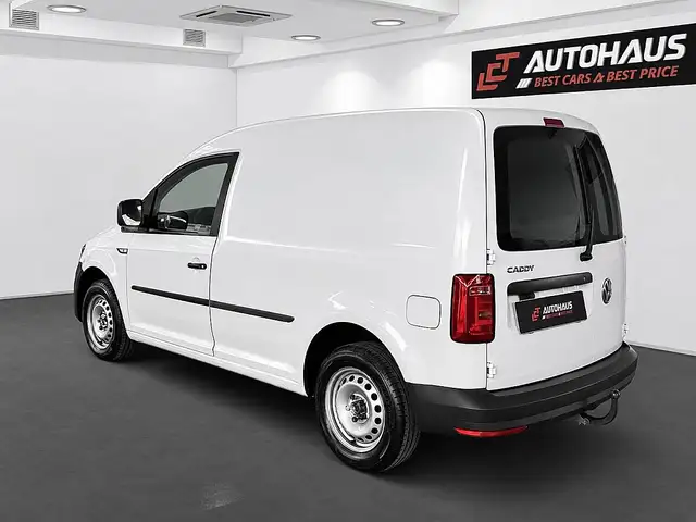 Volkswagen Caddy view 3