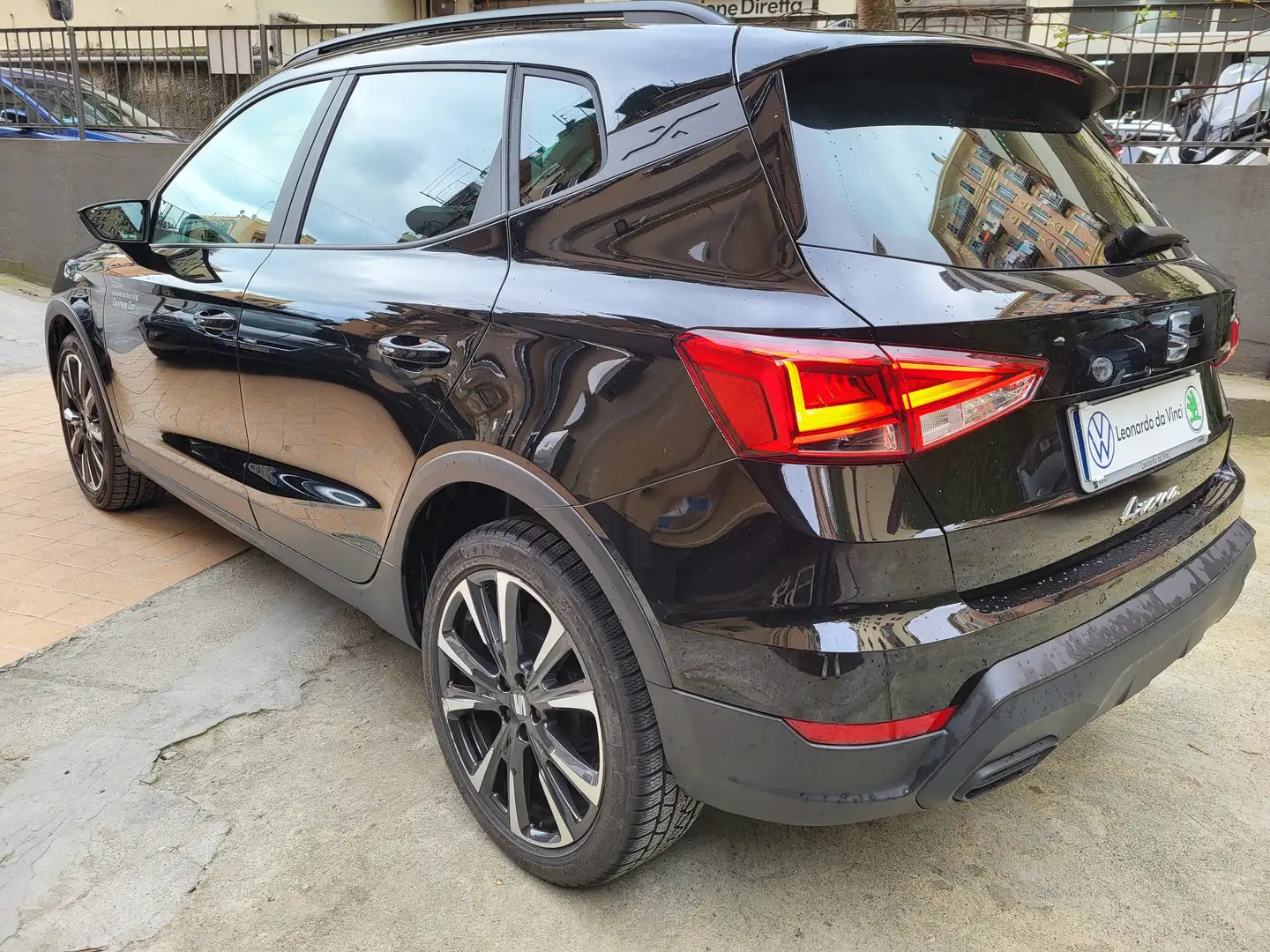 SEAT Arona Arona 1.0 ecotsi Black Edition 95cv Nero - 2