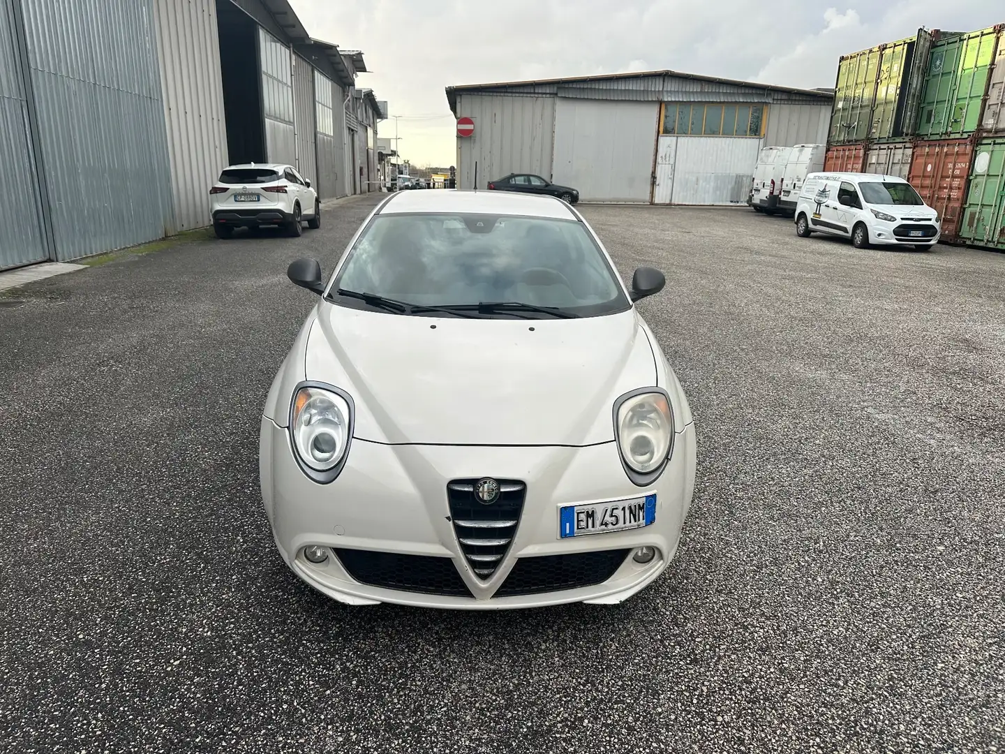 Alfa Romeo MiTo MiTo 1.3 JTDm-2 95 CV S&S Distinctive Weiß - 2