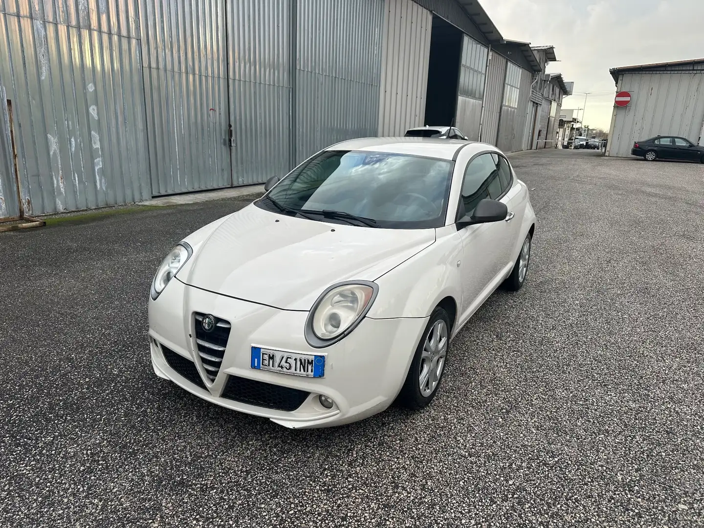 Alfa Romeo MiTo MiTo 1.3 JTDm-2 95 CV S&S Distinctive Weiß - 1