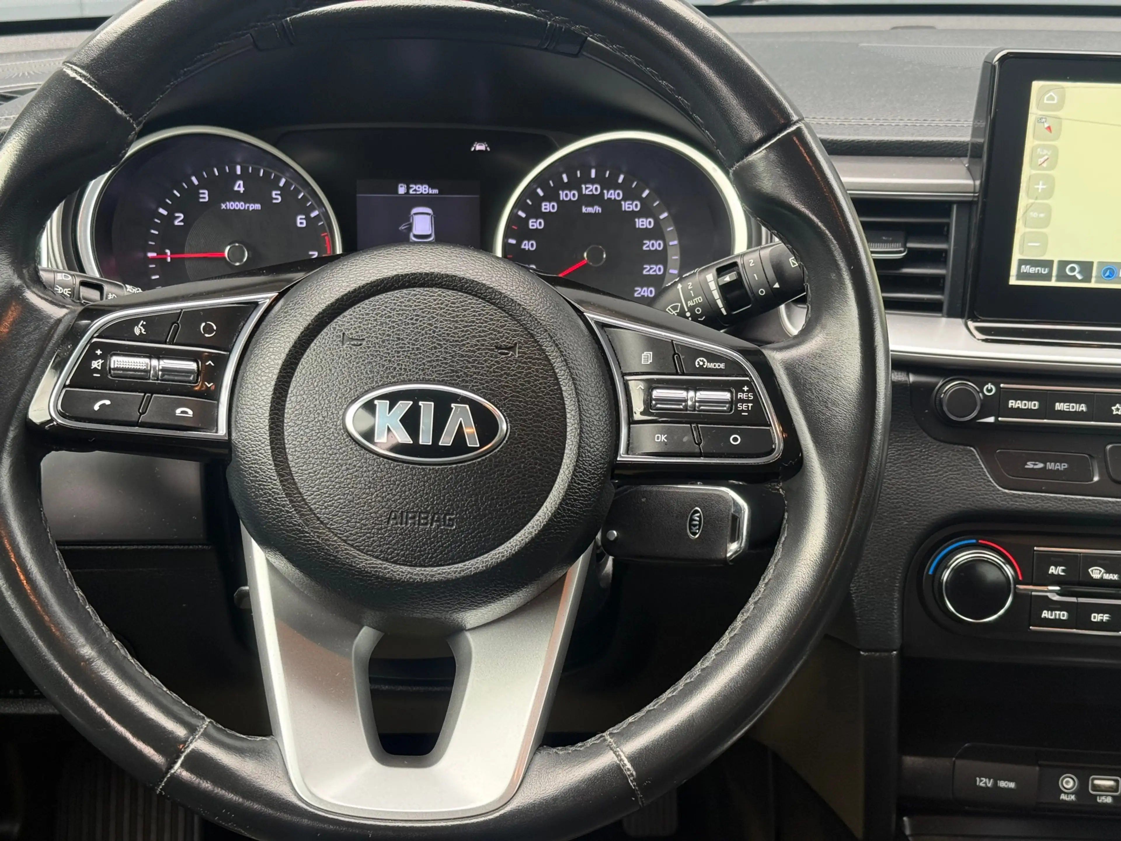 Kia Ceed / cee'd 1.0 T-GDi DynamicLine — photo 13
