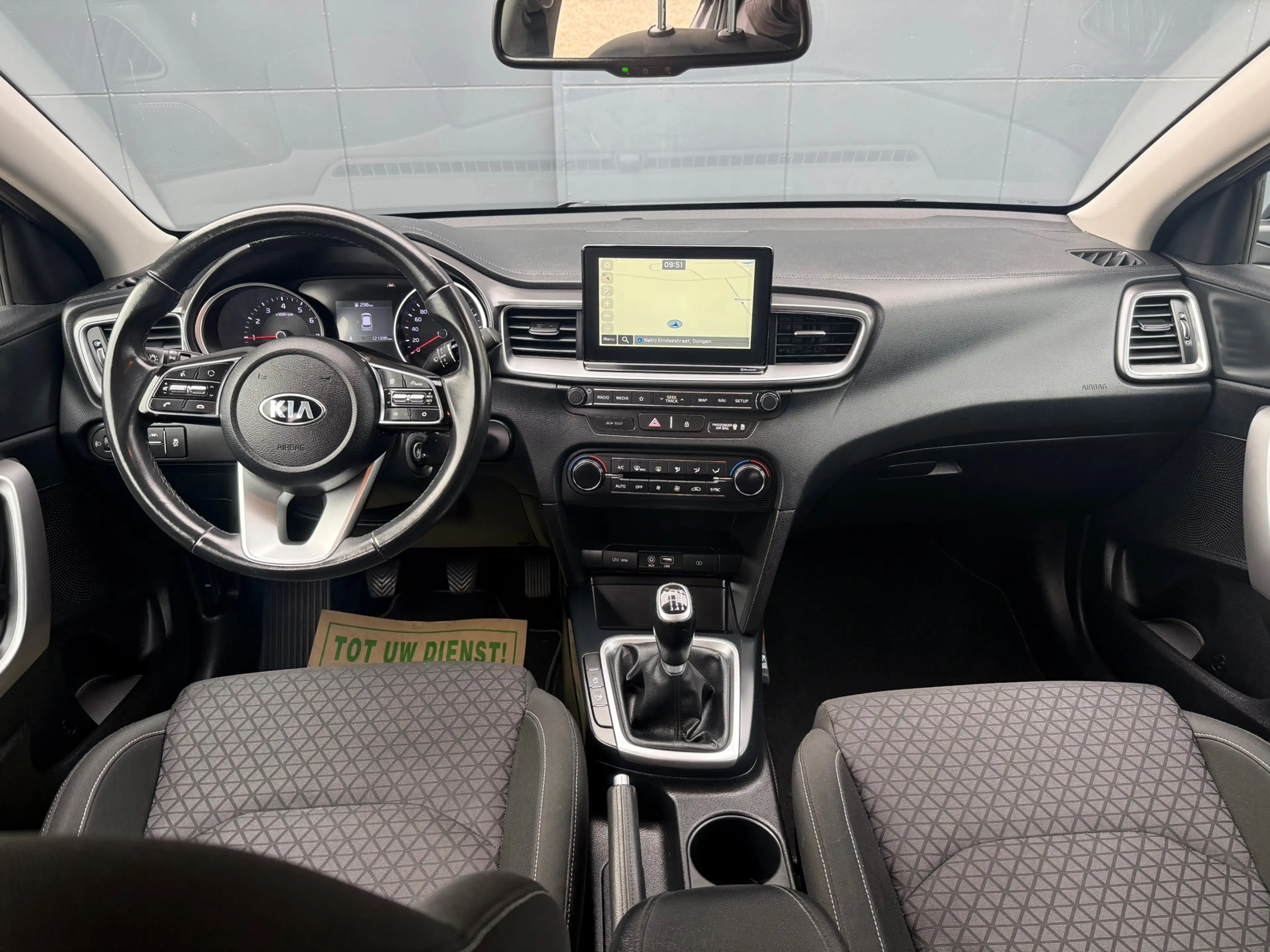 Kia Ceed / cee'd 1.0 T-GDi DynamicLine — photo 15